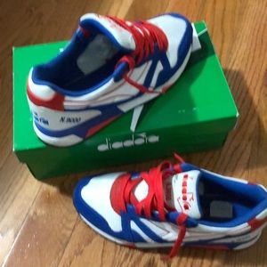 Diadora N9000